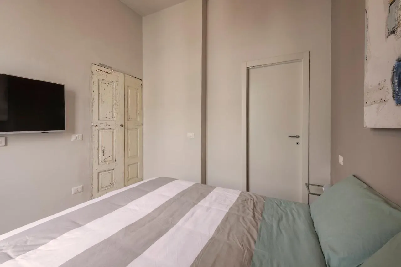 Fcm Tourism Apartment Milan